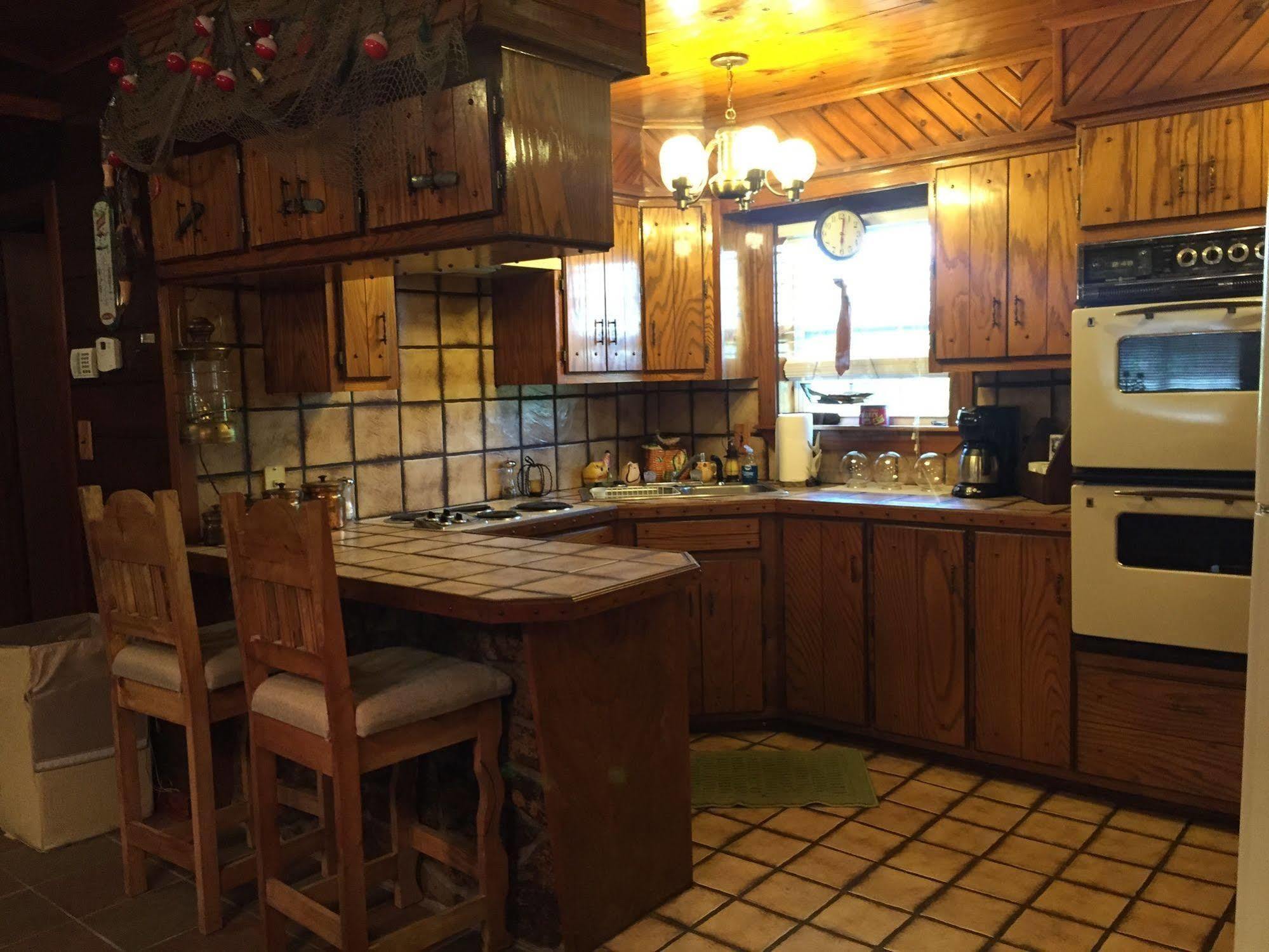 Whip Or Wheel Cabins Holdenville Esterno foto